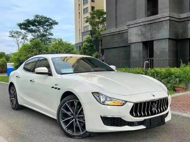 2021年11月玛莎拉蒂ghibli 2021款 hybri - 抖音