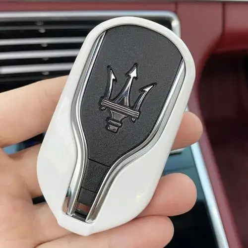 适用玛莎拉蒂levante莱万特吉博力ghibli总裁专用改装钥匙壳套女pc