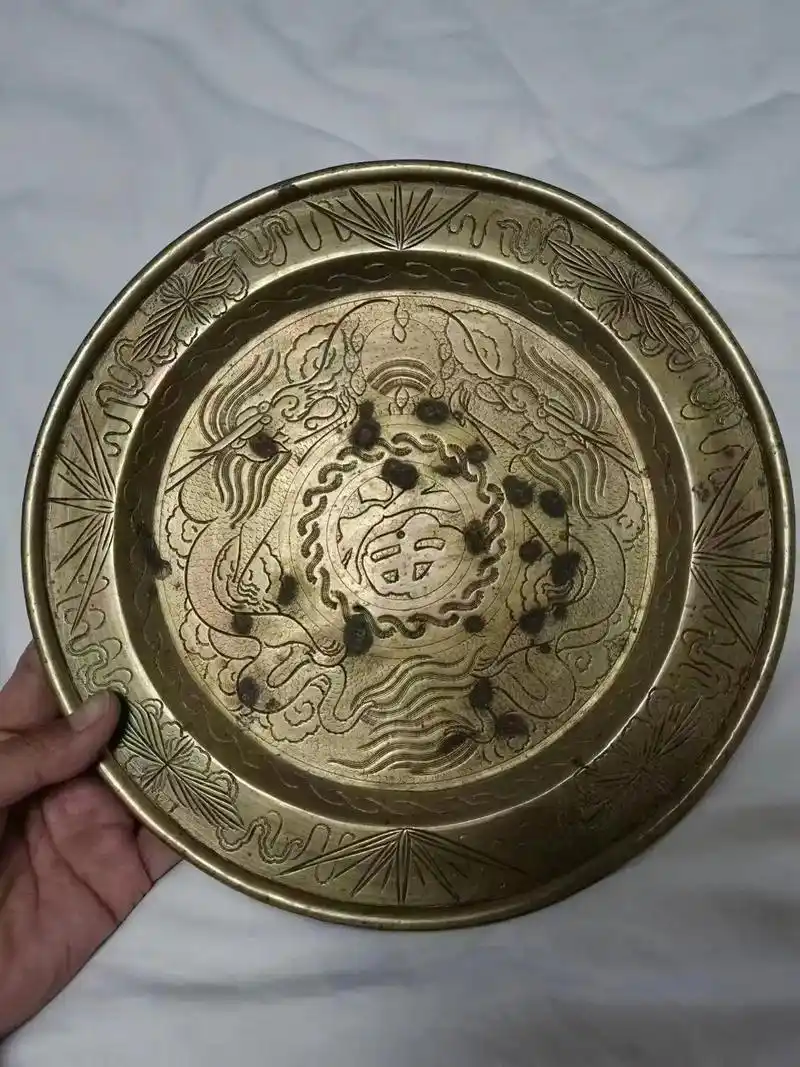 (清代-錾刻-铜盆) 难得一见! - 抖音