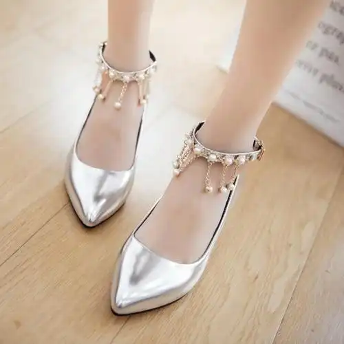 女童公主鞋春季儿童高跟鞋细跟主持礼服鞋女孩舞台钢琴表演出皮鞋