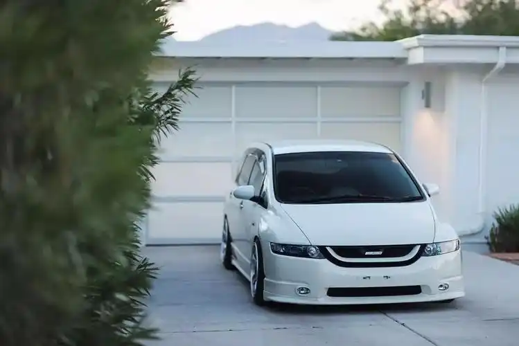 mpv玩姿态,老款奥德赛当之无愧的王者,老款奥德赛改装欣赏