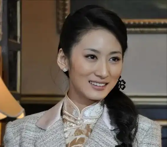 郭珍霓私自改剧本得罪于正因假照片名声尽毁34岁选择退圈