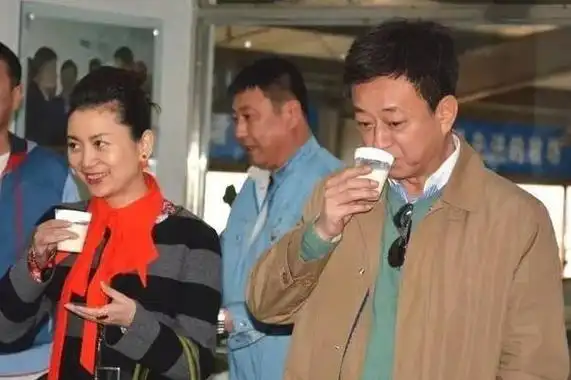 回顾朱军案:朱军污名已清却事业尽毁,弦子两度败诉却全身而退