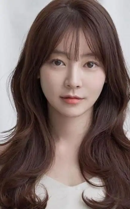 2021流行直发发色,显白不挑人流行直发发色