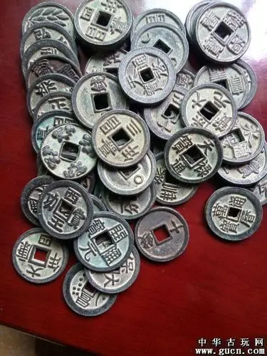 首页 店铺交易 古币钱纸 藏品尺寸/规格:古钱币50个