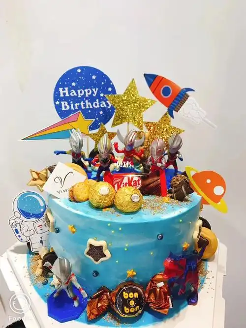 奥特曼动物奶油蛋糕