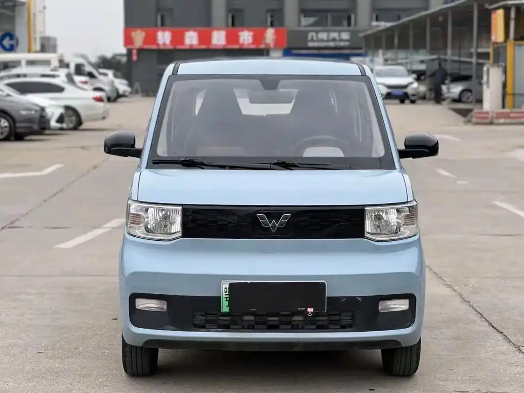 五菱宏光mini ev.2021年登记 五菱宏光mini e - 抖音