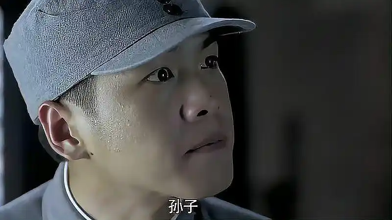 雪豹:周卫国大骂张楚:孙子,什么时候有你说话的份了!