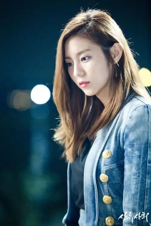 金宥真 上流社会