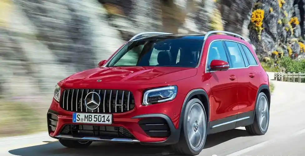 奔驰amg glb35官图发布,搭载2.0t双涡轮增压发动机_搜狐汽车_搜狐网