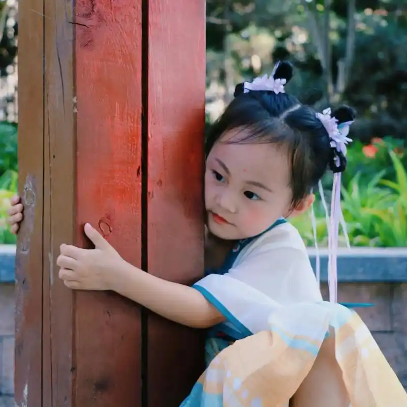 古风 #室外写真 #儿童古风发型  #汉服  #儿童汉服  - 抖音