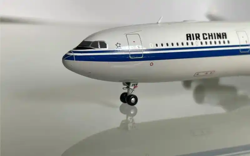 aviation中国国际航空空客a340-300客机模型展示