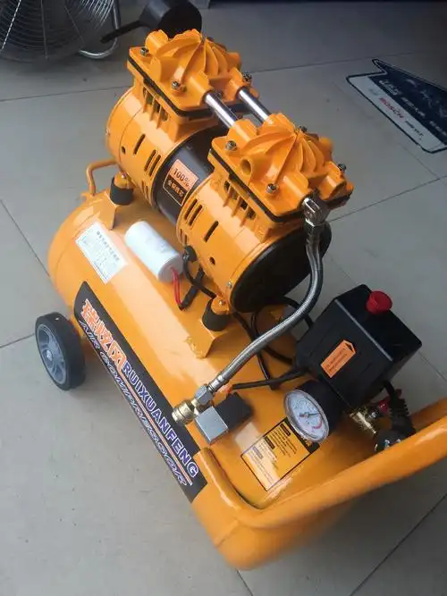 空压机小型气泵空压机空气压缩机奥突斯静音无油木工喷漆冲气泵