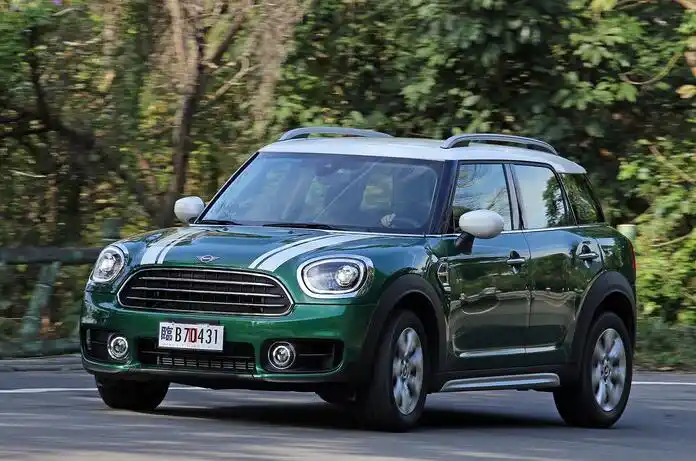 宝马mini也换上了三缸机!