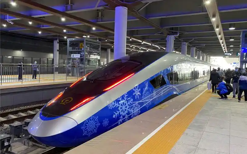 冬奥涂装cr400bf-c 5162八达岭长城站出站_哔哩哔哩_bilibili