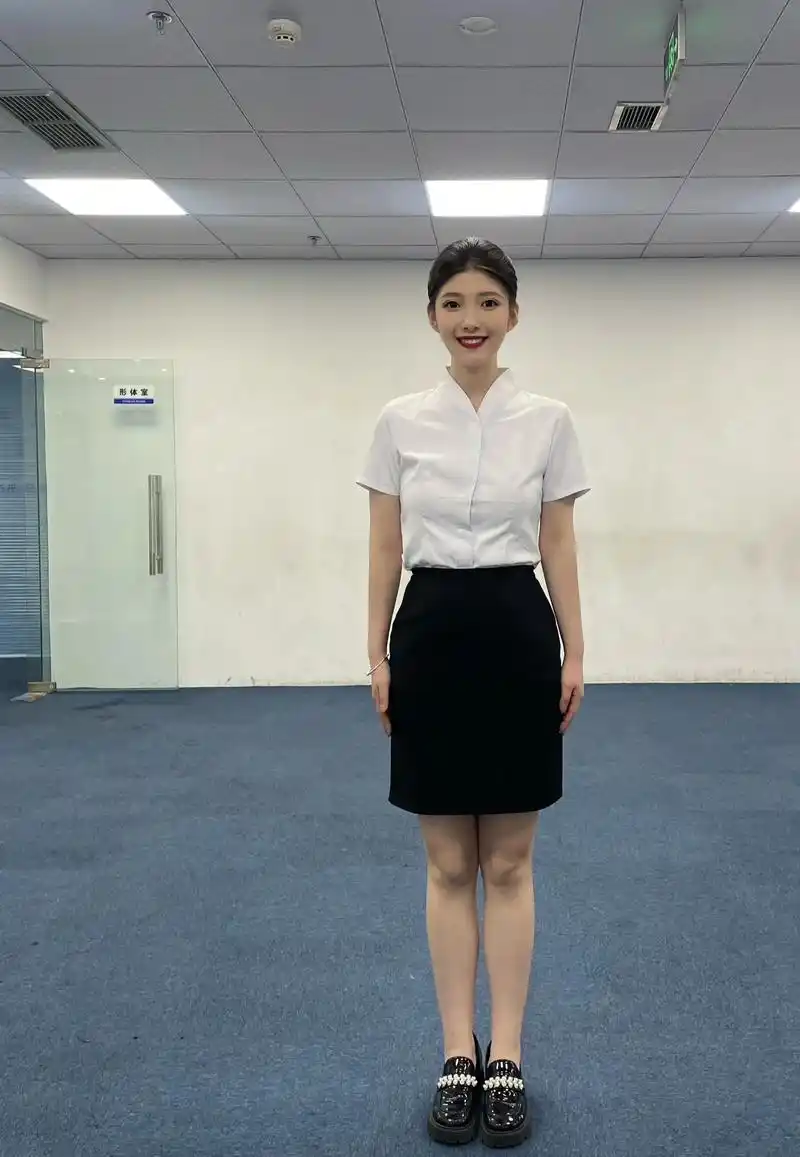 空乘 #职业装 #东航 给您鞠躬啦东航#面试 - 抖音