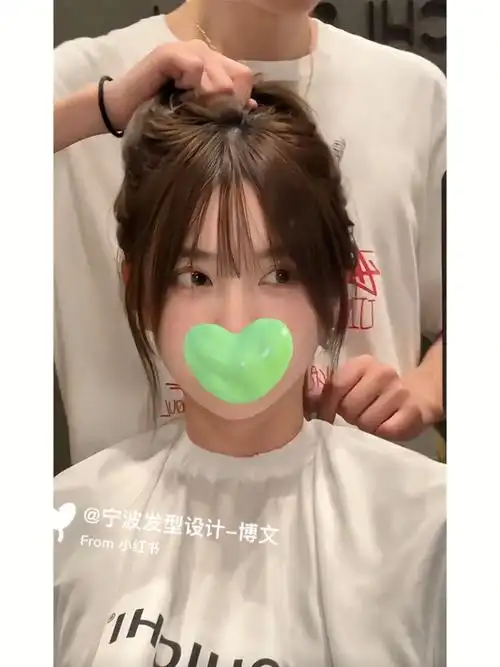 圆脸肉肉脸鹅蛋脸女生不能错过的显脸小刘海