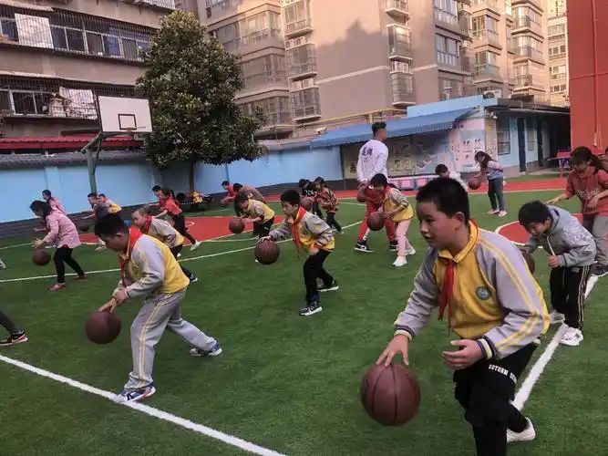 社团活动】"社"彩缤纷 "团"聚梦想——南小巷小学社团活动开始啦!