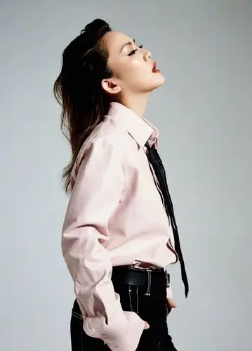 陈梓童性感甜酷写真图片