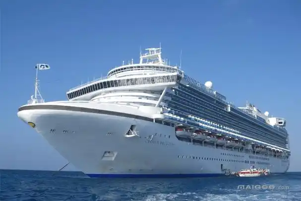 水上交通工具邮轮游艇渡轮常见的水上交通工具包括哪些