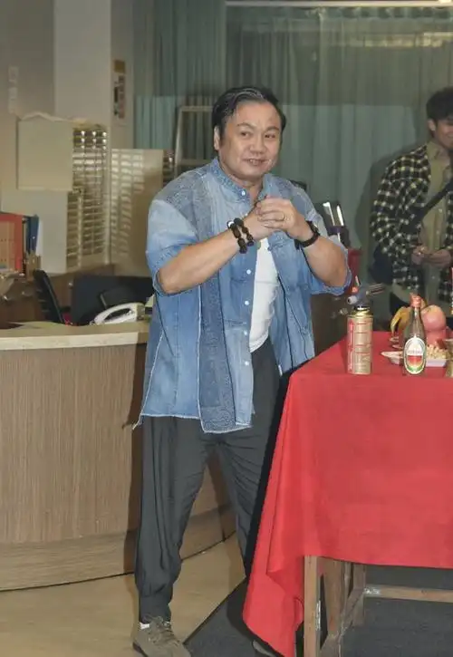 女友仍未婚|张彻|狄龙|tvb|李小龙|娱乐插班生|金装四大才子_网易订阅