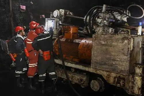 【守住安全生命线 心无旁骛攻主业】山能淄矿亭南煤业:打好防灾治灾"