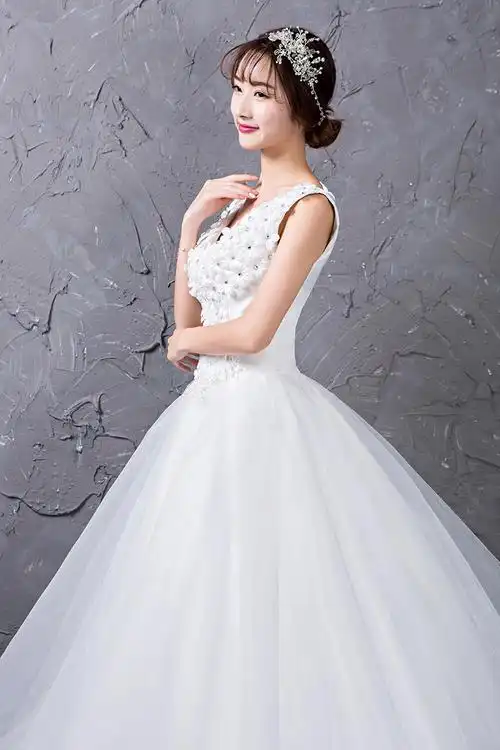 0572批发婚纱春夏双肩粘花婚纱大码白纱齐地吊带款结婚v领婚纱
