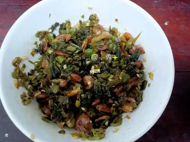 蒸苦斋虾干辣椒蒸苦斋鱼干辣椒笋干炒肉#江西菜  #听说最近都在晒江西