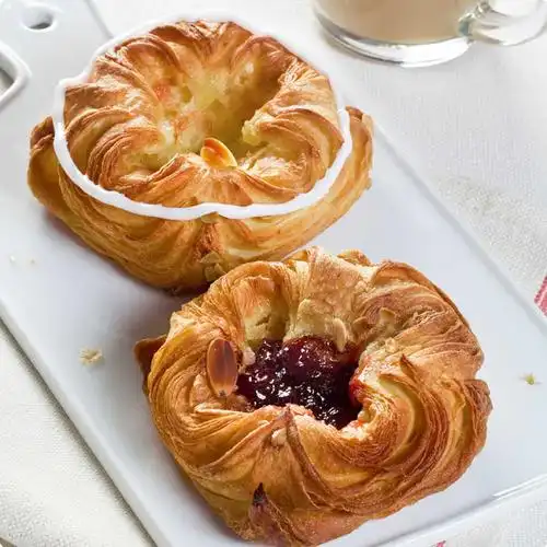 其实丹麦面包(danish pastry)是以此种方法