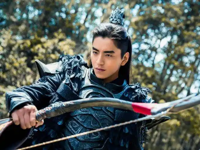 原创狼殿下演员年龄肖战王大陆29岁李沁宝娜哪像30岁