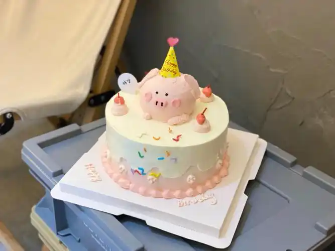 小猪蛋糕
