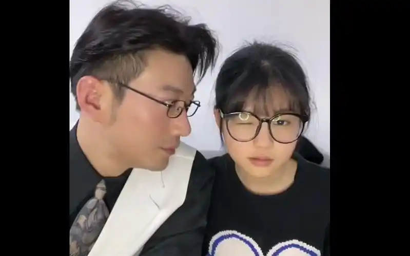 于龙杨咩咩0206直播-世界对我温柔以待男女主二搭