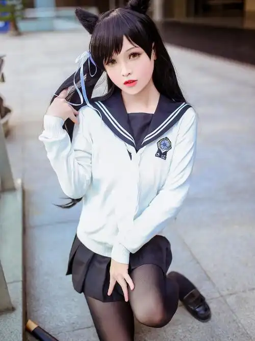 碧蓝航线爱宕cos这么可爱的果然都是男孩子