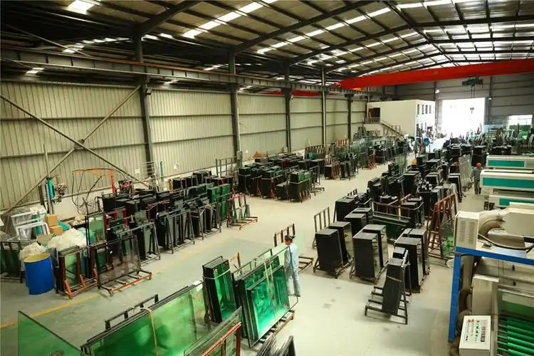 湖南华湘玻璃门窗有限公司-长沙建筑玻璃深加工厂家,主营钢化玻璃,中