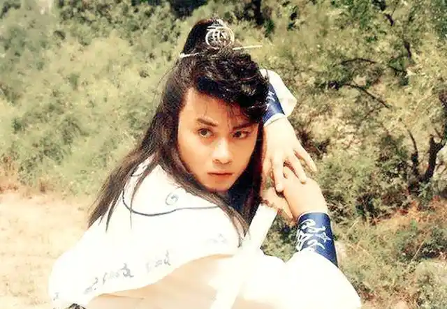 白眉大侠与武圣关门弟子比武输招,为何白云瑞可与之势均力敌?