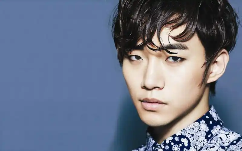 2pm李俊昊韩国美男桌面壁纸