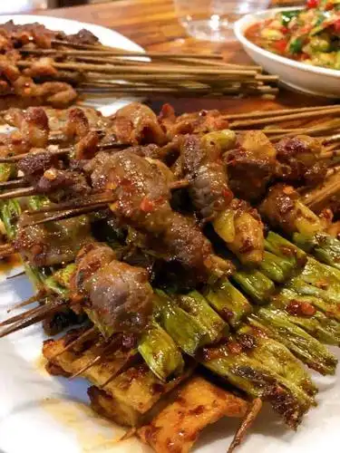 最后只想赞叹这个烧烤太好吃了,并且想赞美一下:妙啊!