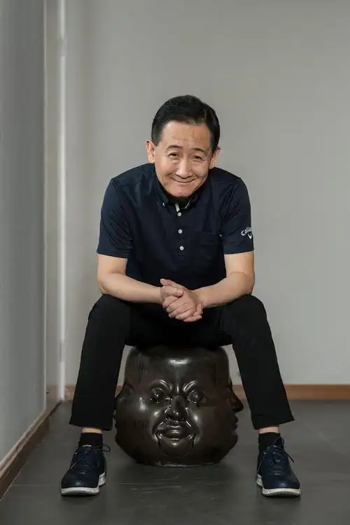 梁天,1959年4月生于北京,演员,导演,上世纪八九十年代中国喜剧代表