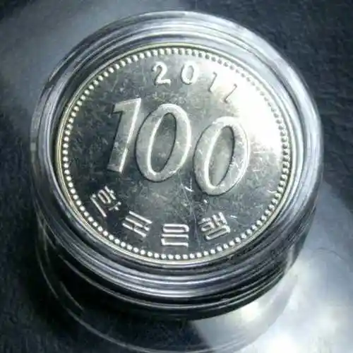 韩国100元硬币好品一枚.多年收藏,年份较多随手发
