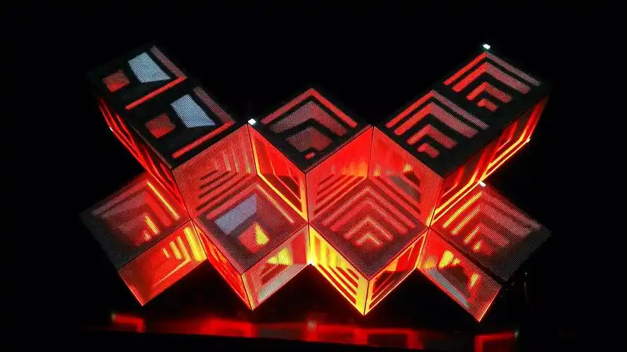 led魔方屏-异形屏-深圳市银瀚智显技术有限公司