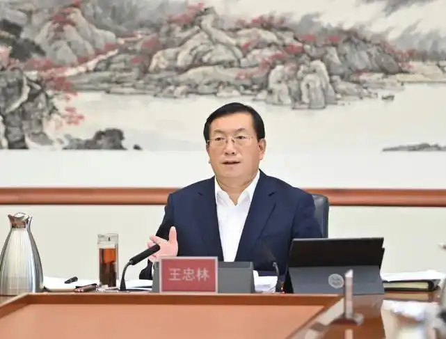 武汉市委书记王忠林武汉疫后重振是一场输不起的战役具有全球风向标