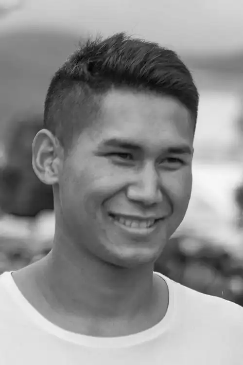 大凉山火把节上彝人的面孔