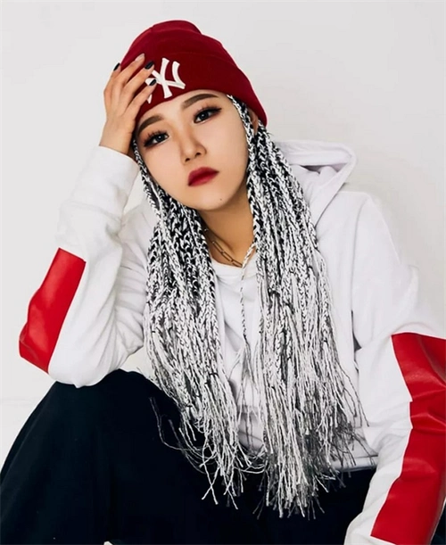 个性a范女生脏辫 嘻哈风脏辫正火热_非主流发型 - 美发站