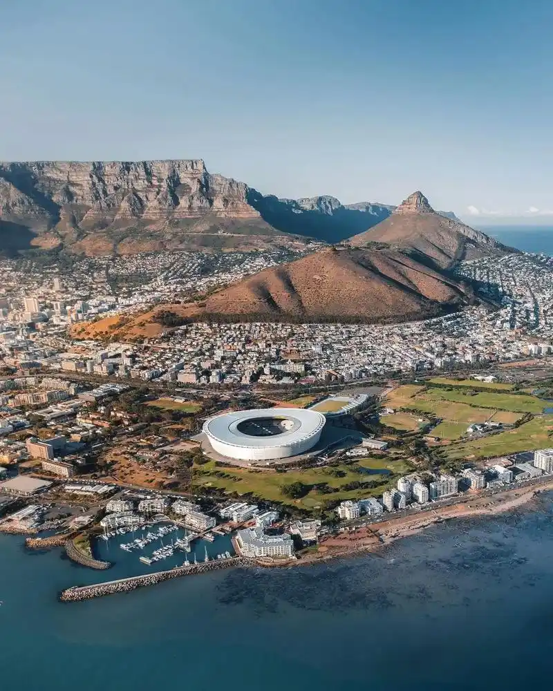 南非第二大城市——开普敦,人口380多万,南非税务局官方发布 - 抖音