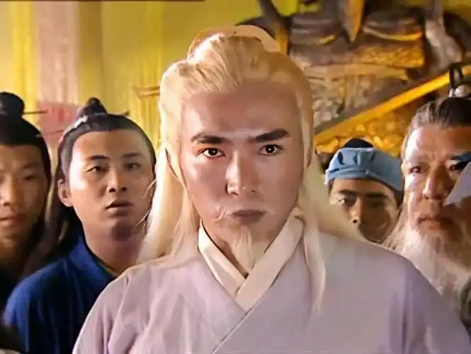 武当2杀破狼被张三丰打伤狼狈逃出武当