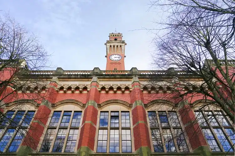 【栾波建筑摄影】英国伯明翰大学里的红砖建筑群