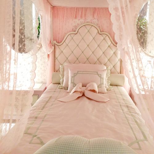 雅奇尔蒂公主床现代简约女孩床网红床1.2米 美式软包床主卧婚床
