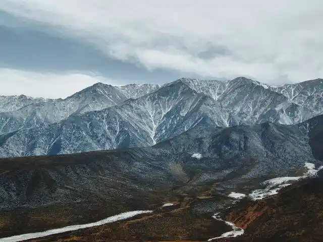 "雪山"标签的图博