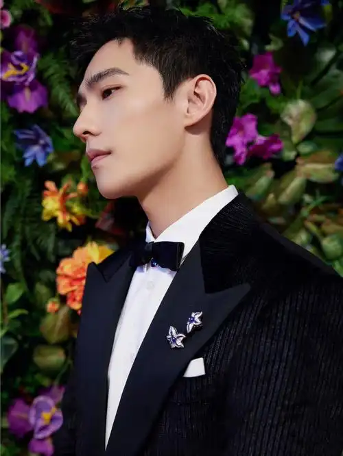 bulgaria宝格丽奇境伊甸园高级珠宝腕表系列此系列多位品牌大使均有