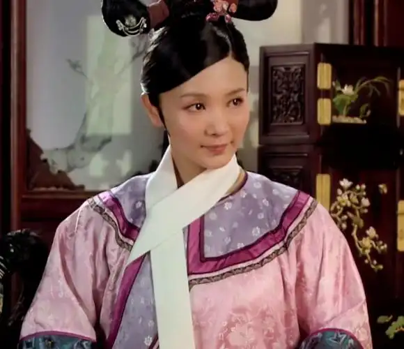 原创甄嬛传皇上明明瞧不起颂芝为何还要急切宠幸她你看他在盘算啥